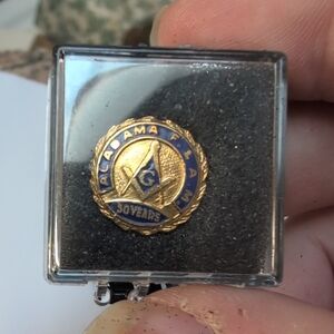 Alabama Masonic 30th Anniversary Gold and Blue Pin